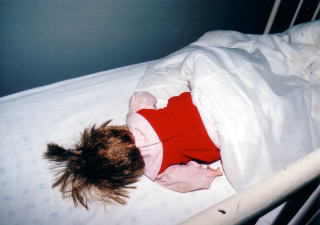 実況見分（うつぶせ寝）